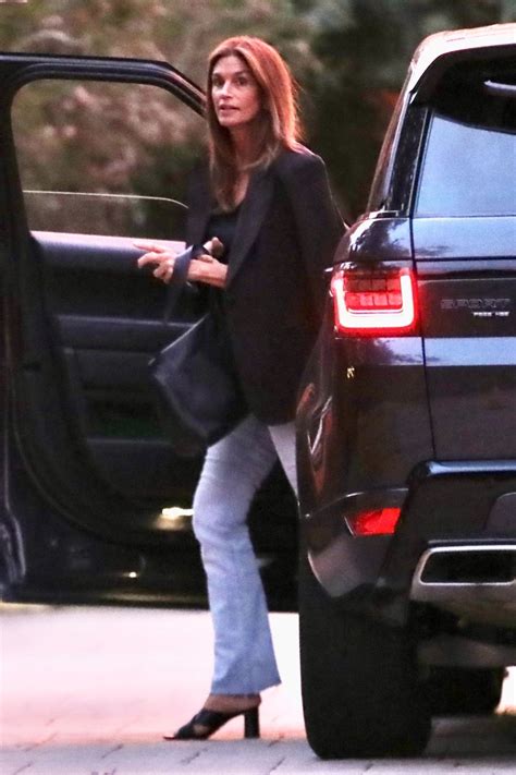 Cindy Crawford - Arrives at Soho House in Malibu 09/11/2023 • CelebMafia