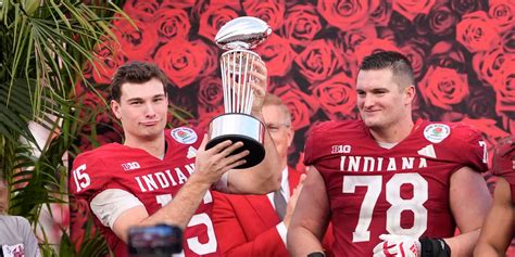 Instant Reaction: Miami throttles Pitt and is undeniably a CFP team