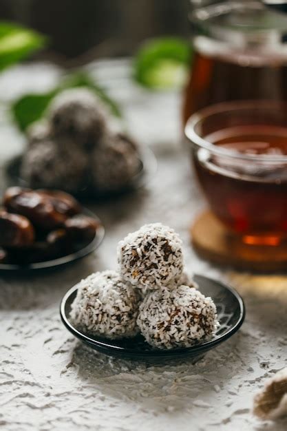 Useful date candies | Premium Photo