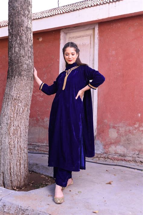 Navy Gold Velvet Set – DIMPLE DESIGN STUDIO