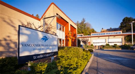 加拿大高校：温哥华岛大学（Vancouver Island University）介绍及出国留学实用指南 – 下午有课