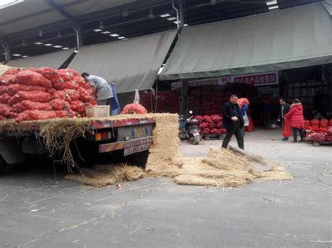 中国最大最便宜的童装批发市场有武汉童装批发市场、浙江湖州市织里童装批发市场、郑州的童装批发市场、杭州 - 知乎