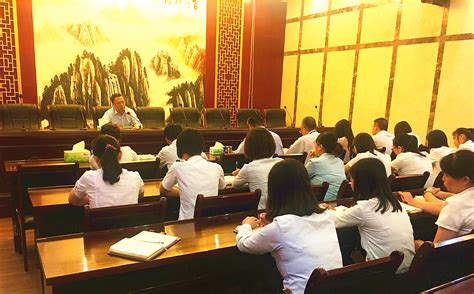 讲政治 的图像结果