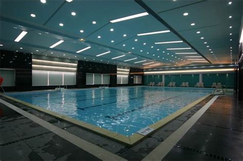 户外泳池-上海灵聚桑拿游泳池设备工程有限公司