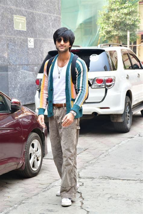 5 Cool Ways To Style A Ganji This Summer Ft. Meezaan Jafri