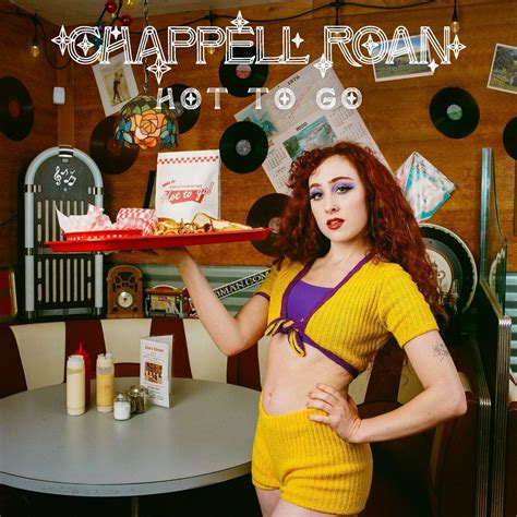 Chappell Roan: Hot to Go! (Vídeo musical) (2023) - FilmAffinity