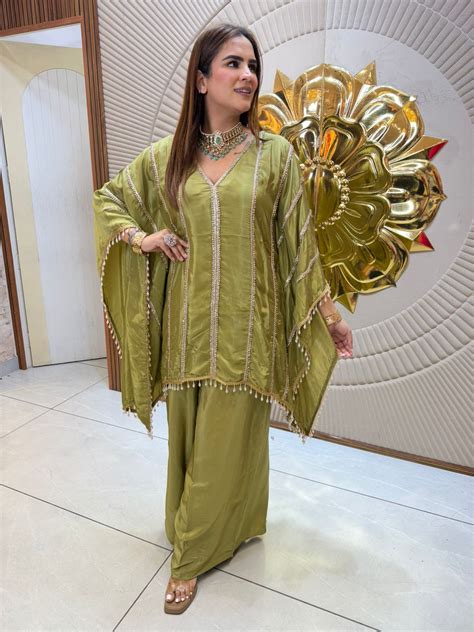 Beautiful elegent designer kaftan pc2531 – PriyankasCollection