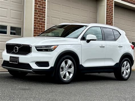 2020 Volvo XC40 T4 Momentum Stock # 339615 for sale near Edgewater Park, NJ | NJ Volvo Dealer