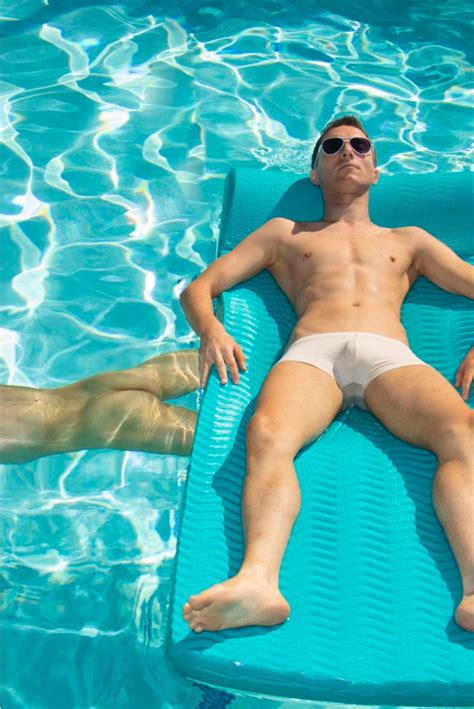 Gay Yoga Retreats - Cinq & Sept gay hotel, South France