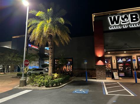 A1 Express Airport Parking | Tampa, FL | EV Station