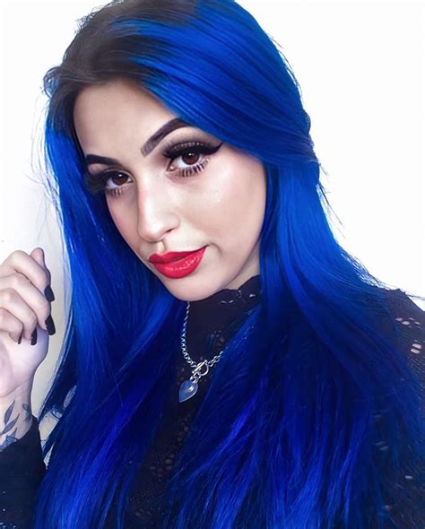 Pretty Girls With Blue Hair