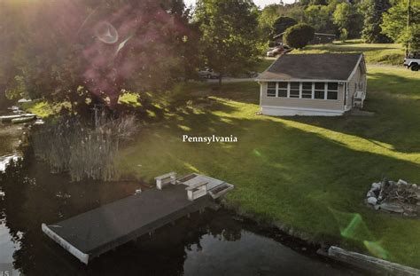1962 Lakefront Cabin For Sale in Pennsylvania Under $50K