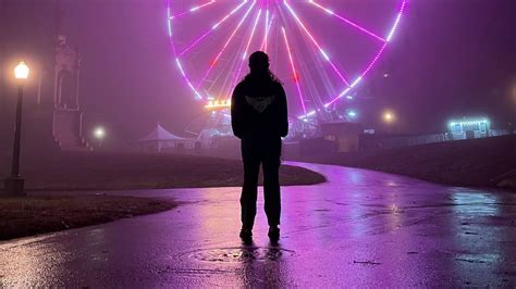 Wallpaper man, alone, ferris wheel, neon, fog, night hd, picture, image