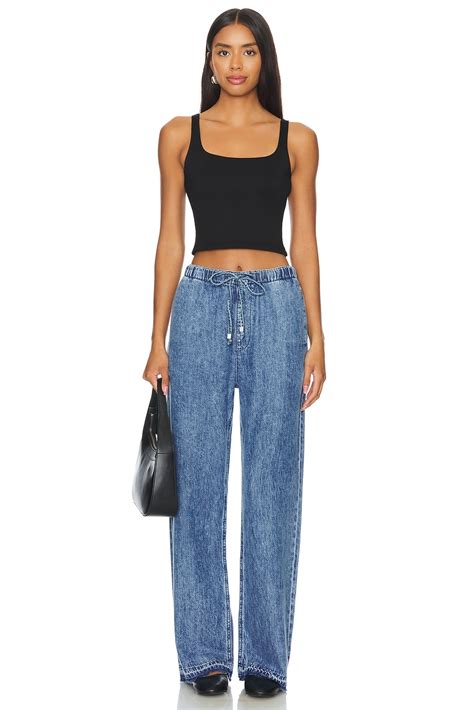 ALLSAINTS Anie Cami in Black | REVOLVE