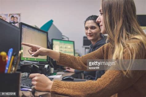 Copy Machine Sitting 的图像结果