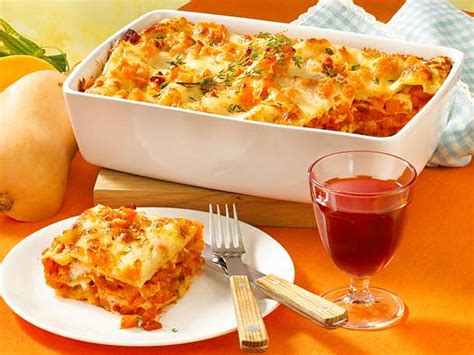 Kürbis Lasagne   Rezept   Lasagne rezept, Kürbislasagne  