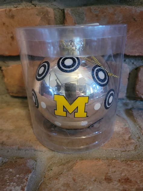 Michigan Wolverines Silver Glass Glitter Ornament - Detroit Game Gear