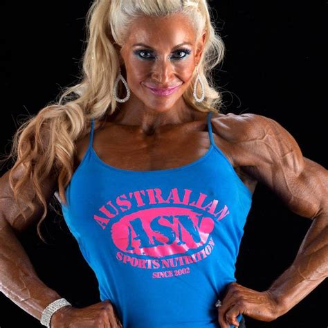 Taylor Smith (aussiemusclebarbie)