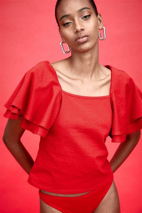 Butterfly-sleeved top - Square neckline - Short sleeve - Red - Ladies ...