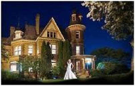 HENDERSON CASTLE (Kalamazoo) - B&B Reviews, Photos, Rate Comparison ...