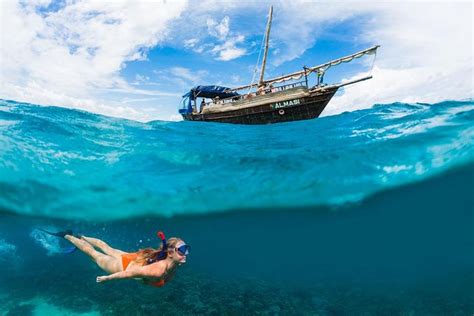 PILLI PIPA DHOW, the genuine product, snorkeling tour to Kisite Marine ...