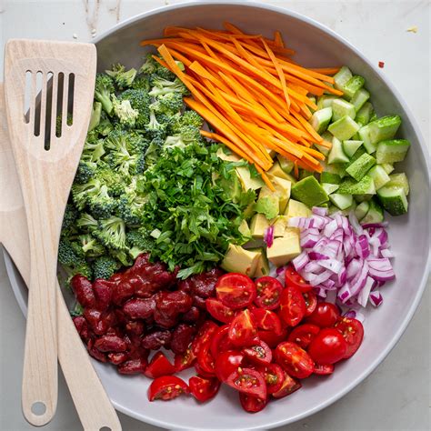 Healthy and Vegetarian Salad Bowl - Delice Recipes