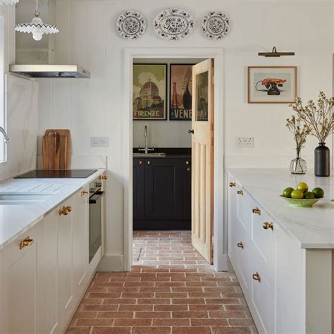 Small Kitchen Floor Tile Ideas