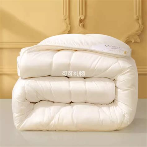 冬天该送什么礼物最新素材