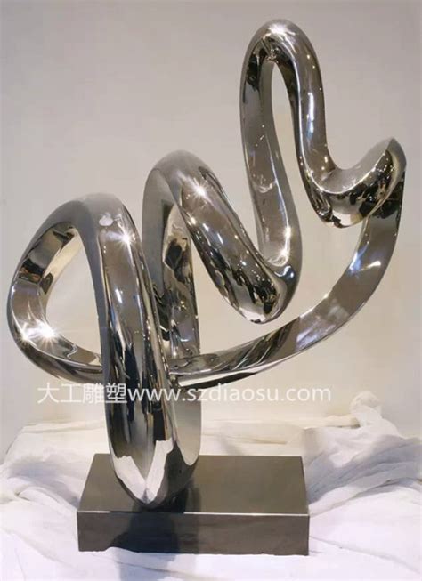 不锈钢雕塑制作方法流程-北京欧梦国际环境艺术有限公司
