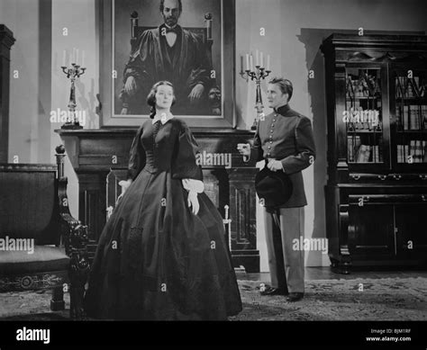 MOURNING BECOMES ELECTRA (1947) KIRK DOUGLAS, ROSALIND RUSSELL DUDLEY NICHOLS (DIR) 001 Stock ...