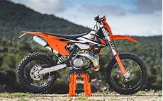 Viar Cross X 200 Es 4k Wallpapers by Descargar Fondos De Pantalla Ktm 300 Exc 4k 2018 Viar Cross X 200 Es 4k Wallpapers
