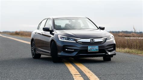 Sedan definition and meaning | REREV