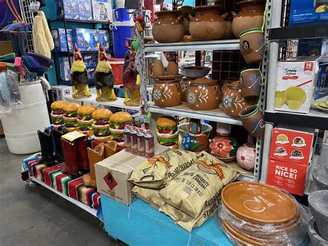 Notable Los Angeles Swap Meets and Flea Markets for a Unique Shopping ...