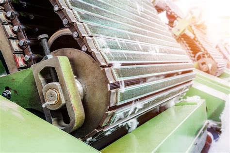 Image result for Textile Machine Carding Machine Animation Vedios