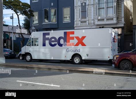 Federal Express (FedEx) ground delivery vehicle in San Francisco ...