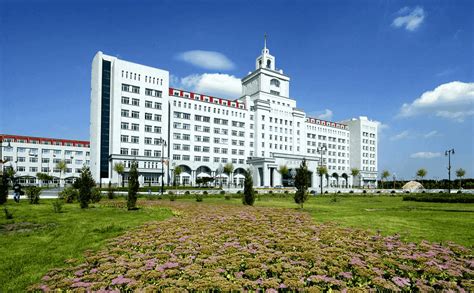 哈尔滨工业大学（威海）留学生中心-留学预科-朗园盛德