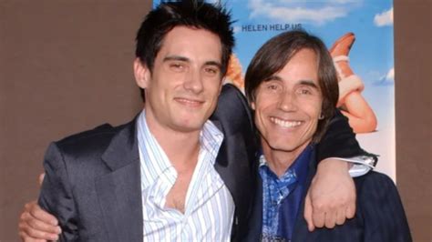 Ethan Browne Dies At 52: All About Jackson Browne's Son's Career And ...