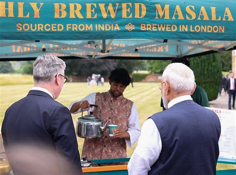 Who Is Akhil Patel? All About Indian-Origin BSc Student Who Served Chai ...