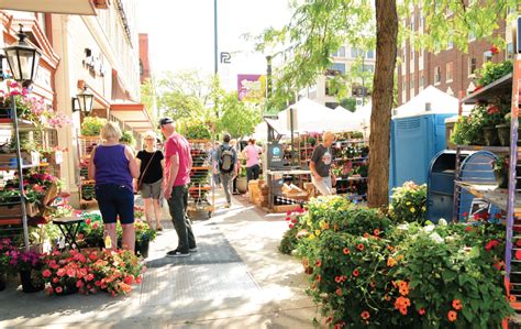 Best Farmers Market: Cedar Rapids Downtown Farmers Market