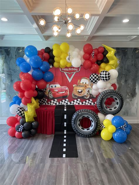 Lightening McQueen Party | Cars birthday party decorations, Cars theme ...