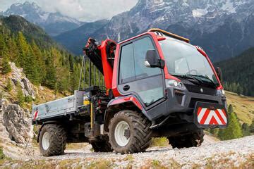 Lindner Unitrac 122 LDrive ist FARM MACHINE 2022! | agrarheute.com