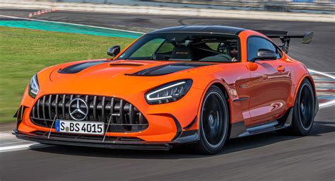 The Mercedes-AMG GT Black Series: A GT3 Racer With Number Plates On? - Cars Insiders