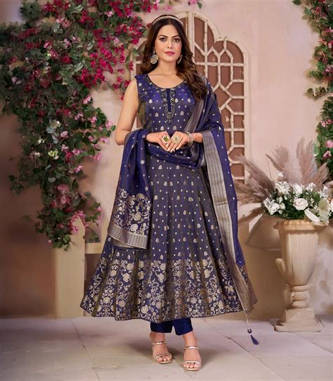 Regal Ink Blue Festive Kurta Set: RC5554