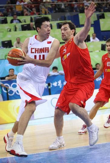 2008年北京奥运会男篮小组赛 中国vs西班牙【央视解说】_哔哩哔哩_bilibili