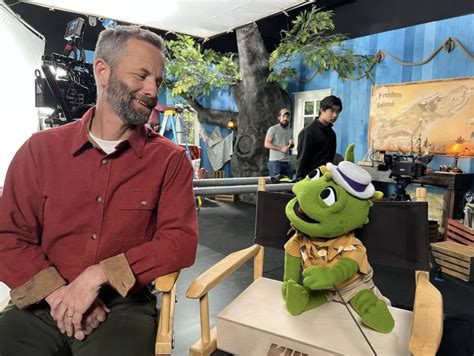 Kirk Cameron returns with season 2 of ‘Iggy and Mr. Kirk' | Entertainment
