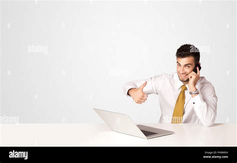 Business Man White Background 的图像结果