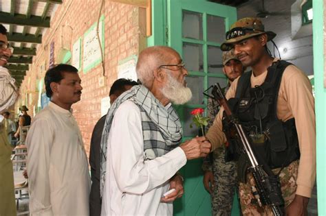 Pakistan Election 的图像结果