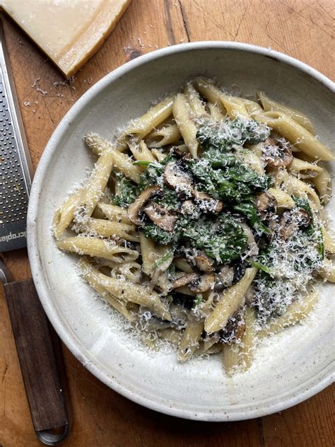 Creamy Mushroom and Spinach Pasta - Desert Island Dishes