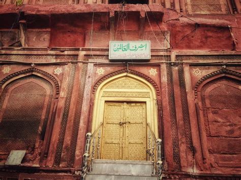 Shahpeer ki dargah in meerut - Studio Dharma