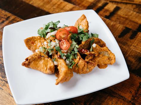 The Best Restaurants In Little Italy And University Village - Chicago ...